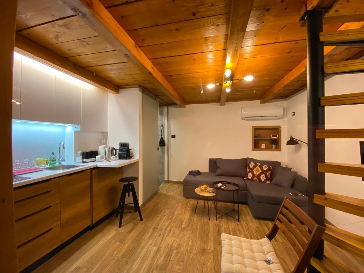 Petrovaradin Chalet โนวีซาด ภายนอก รูปภาพ
