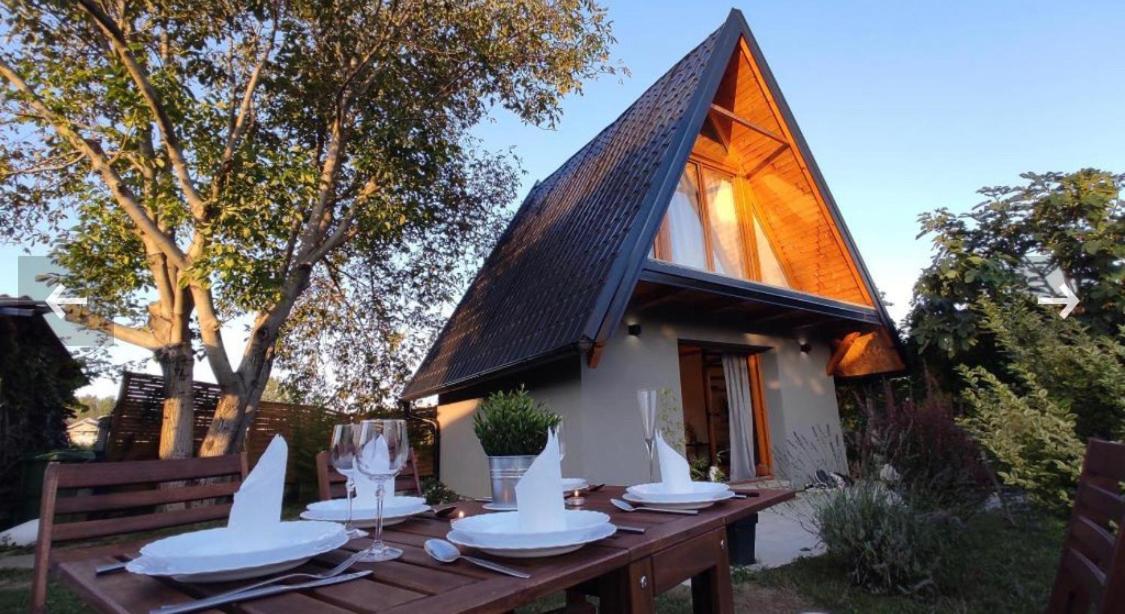 Petrovaradin Chalet โนวีซาด ภายนอก รูปภาพ