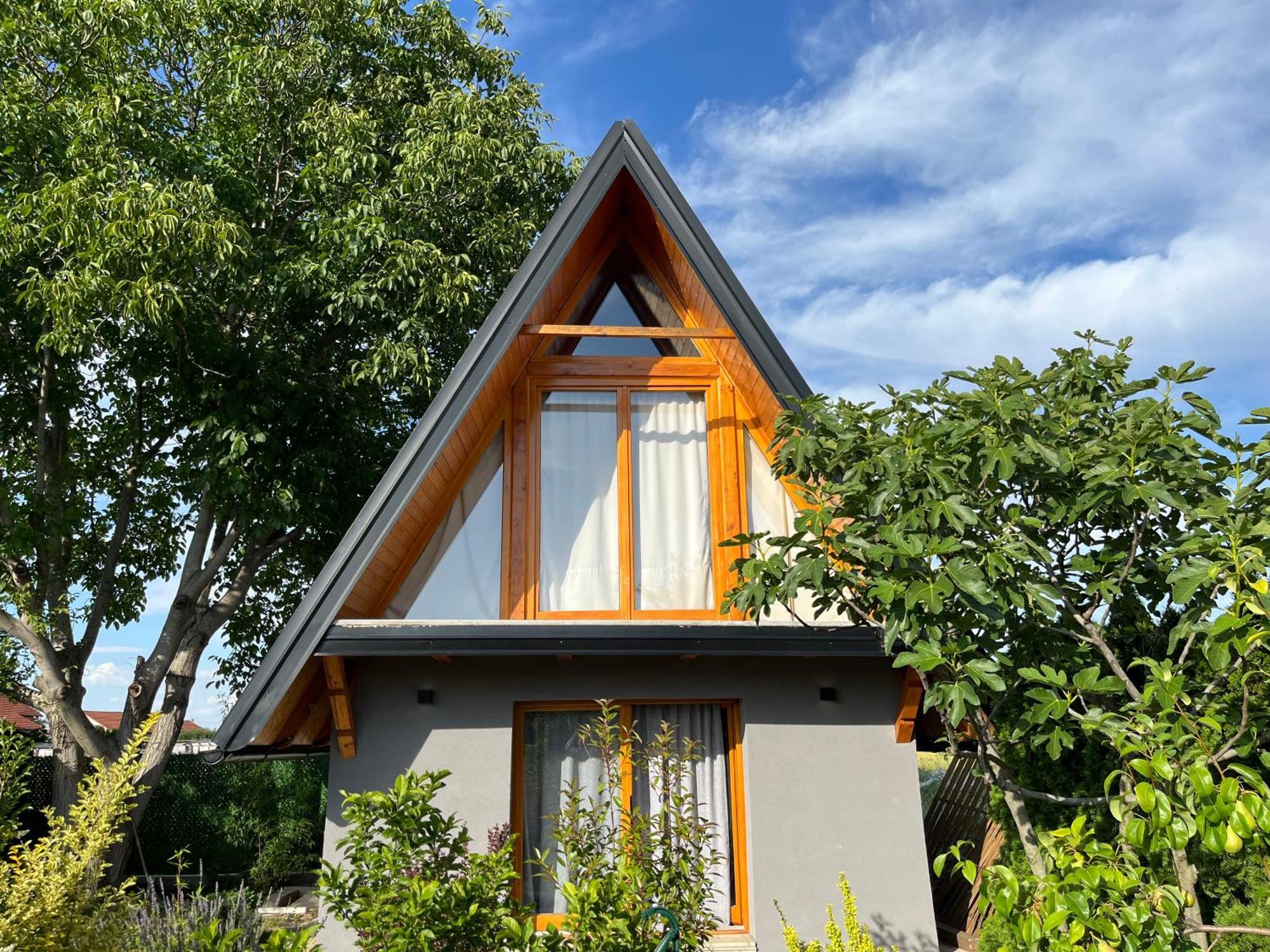 Petrovaradin Chalet โนวีซาด ภายนอก รูปภาพ